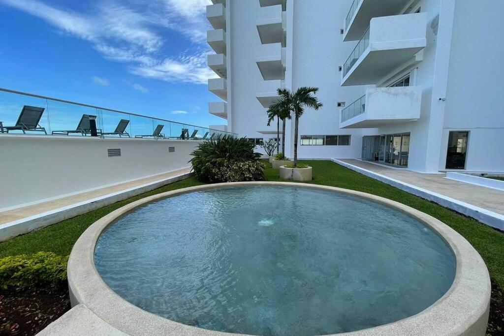Malecon Americas By Andiani Travel Cancún Buitenkant foto